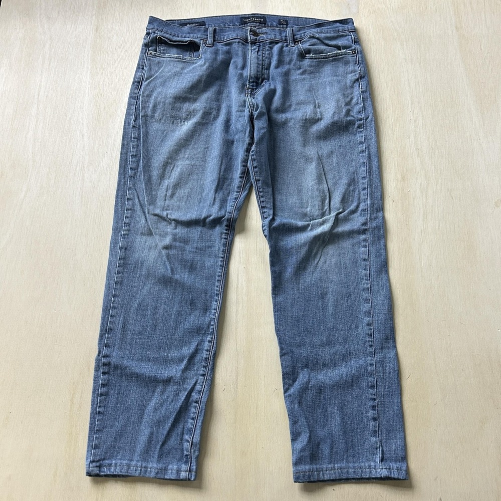 Lucky Brand 221 Straight Jeans Mens 38x32 Medium Wash Blue Denim Straight Casual